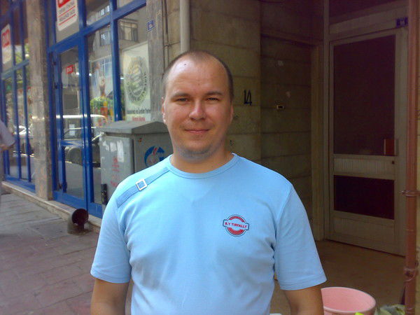 Николай Снигур