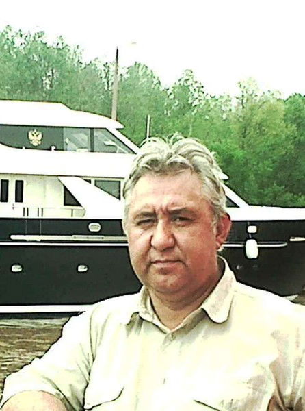 Николай Сыров