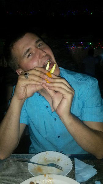 Александр Мельниченко