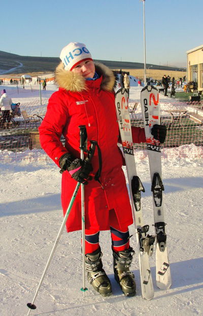 Женя Карпова