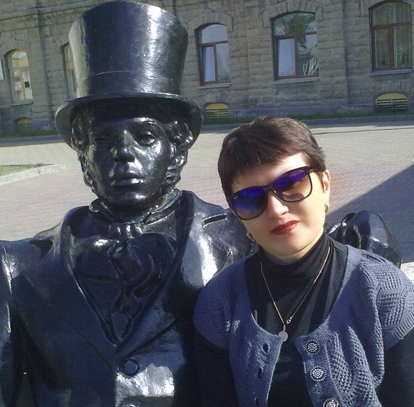 Елена Белова