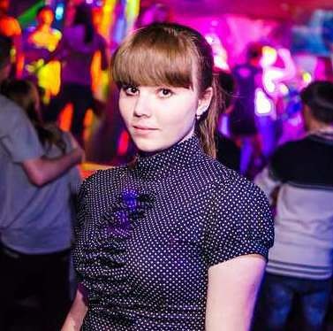 Алёна Славинская