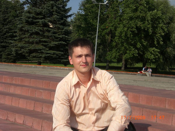 Денис Юрасов