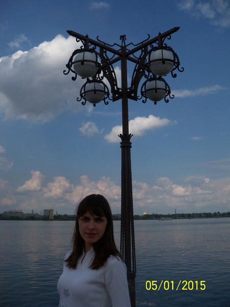 Аня Бессараб