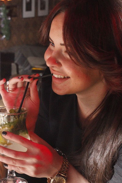 Sandra (Ne Znakomlyus)