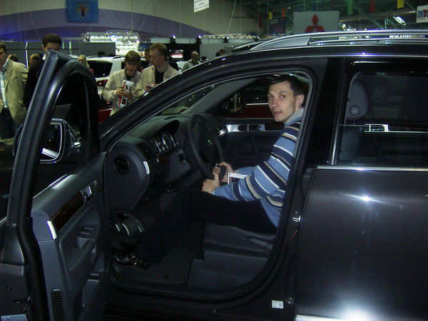 Неизвестно Неизвестно