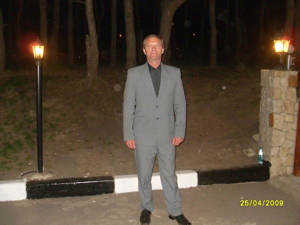 Александр Назарьев