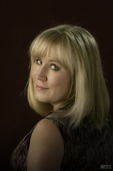 Елена Николаева