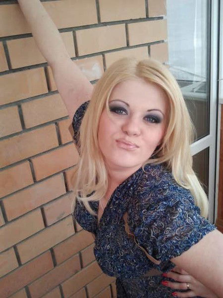 Ира Хлопотина