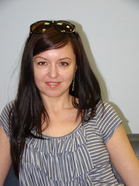 Лена Сафарова