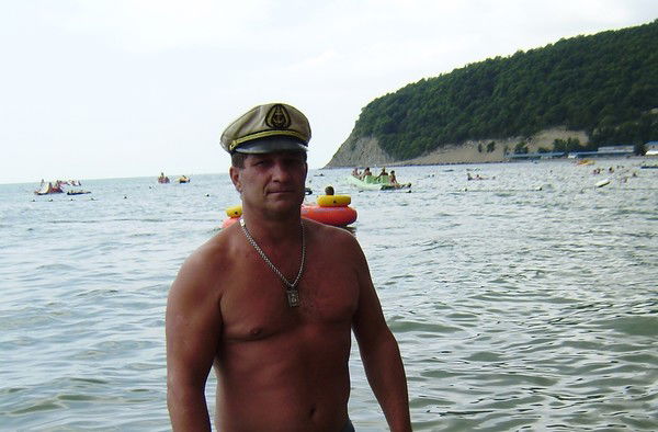 Владимир Ермолаев