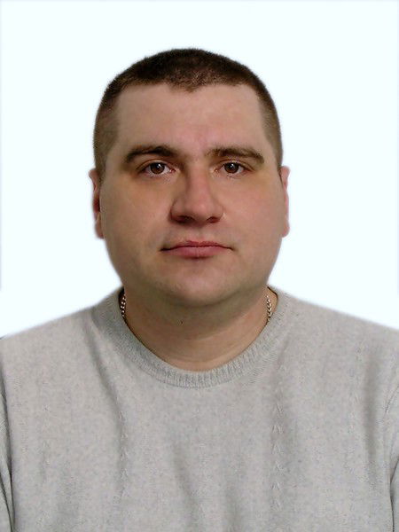 Роман Овчинников