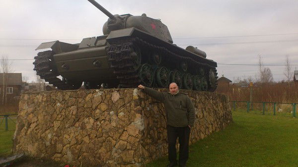 Андрей Ломанов