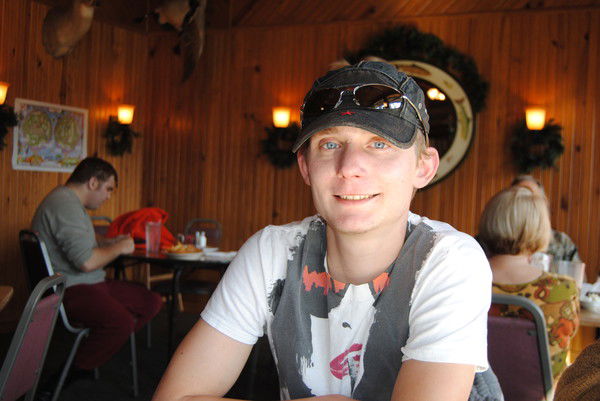 Алексей Лобанов