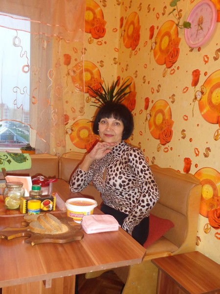 Елена Аксаментова