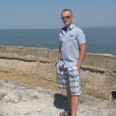 Саша Аринович