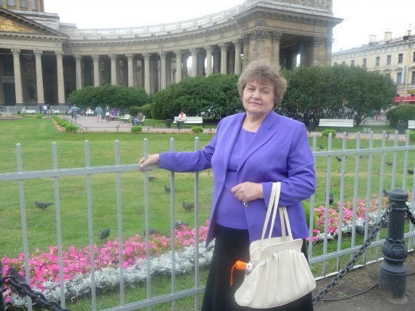 Галина Каменева