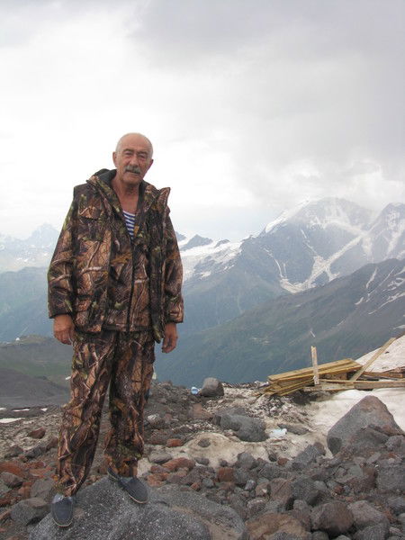 Владимир Батыров