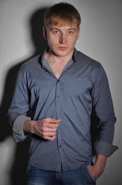 Владимир Мариев