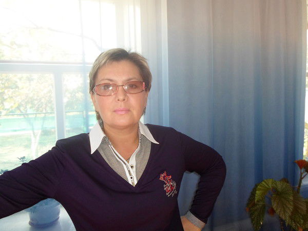 Лариса Кобец