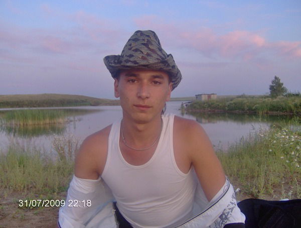 Женя Истогов