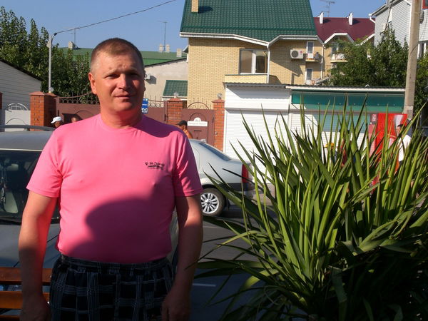 Николай Пекин