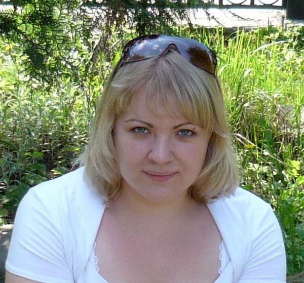 Оля Макарова