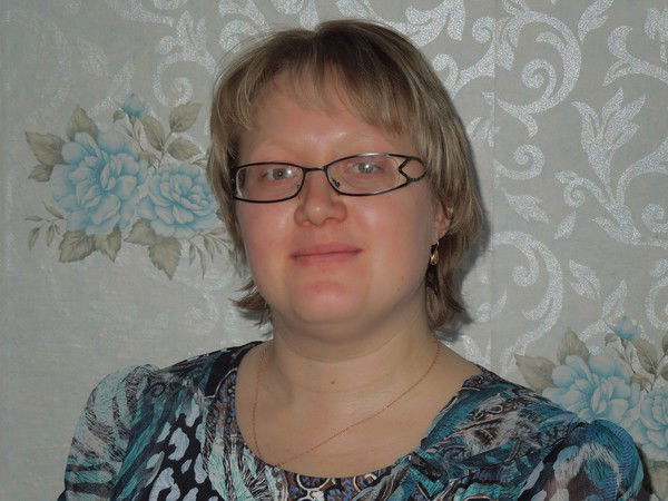 Людмила Петрова