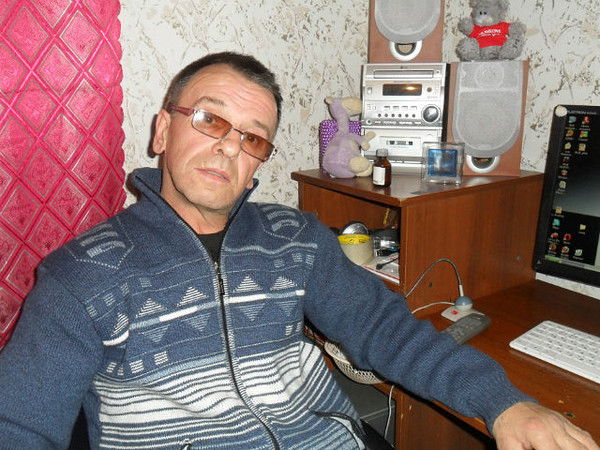 Александр Щуров