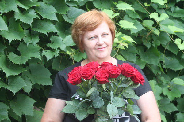 Нина Самусь