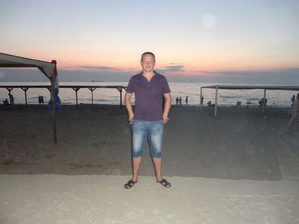 Антон Харин