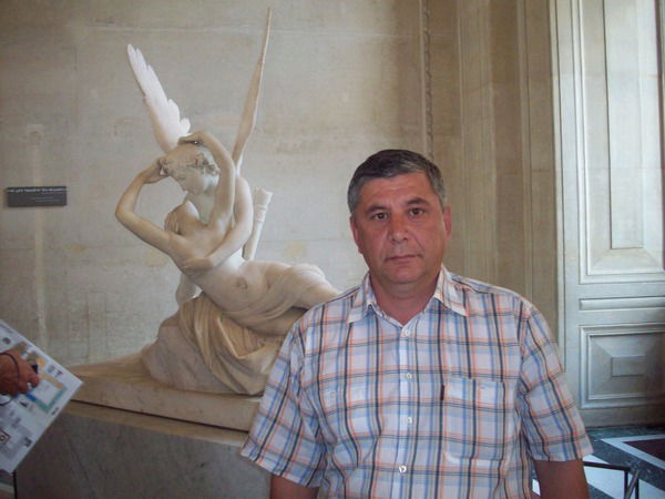 Юрис Хасанов