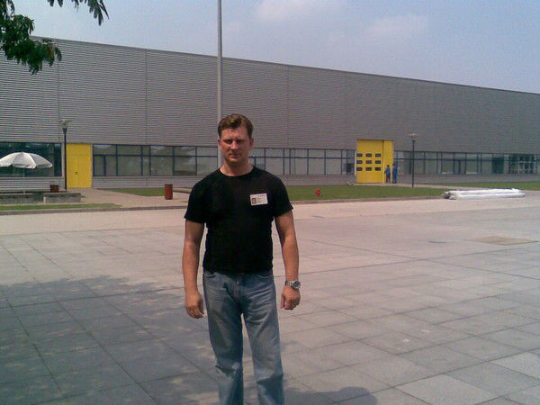 Дмитрий Николаев