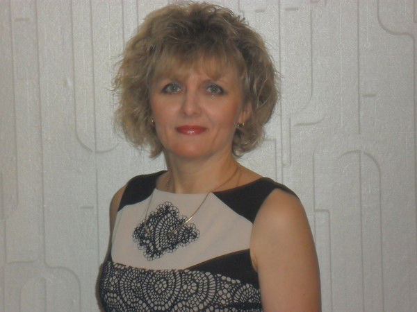 Елена Перикова