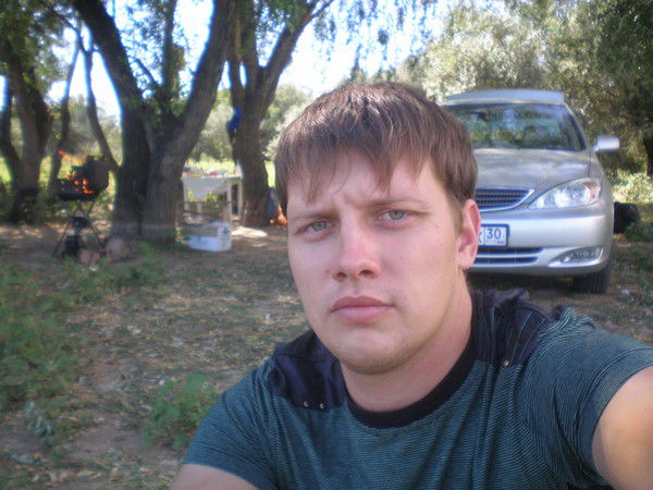 Дмитрий Ухов