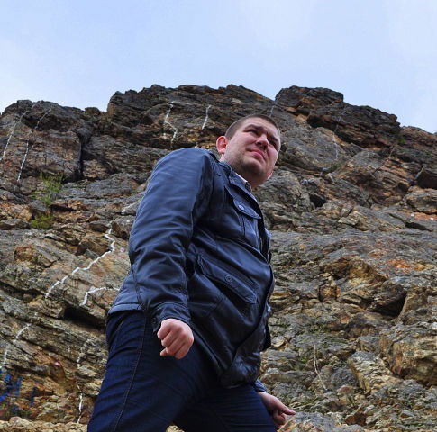 Деня Золотой