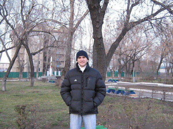 Александр Алексанов