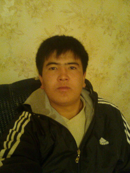 Женис Алимбеков