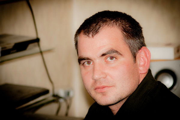 Дмитрий Попов