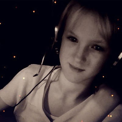 Настя Романюта