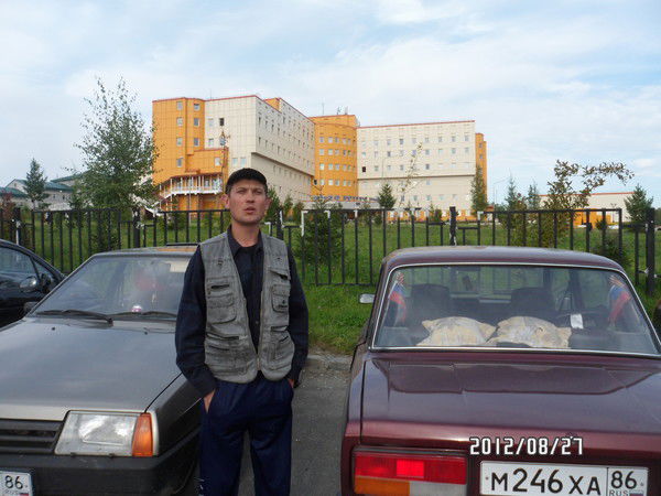 Леонид Романов