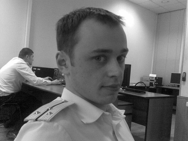 Сергей Сухов