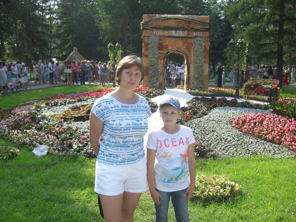 Виктория Праздничкова