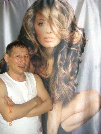 Абат Сайжанов