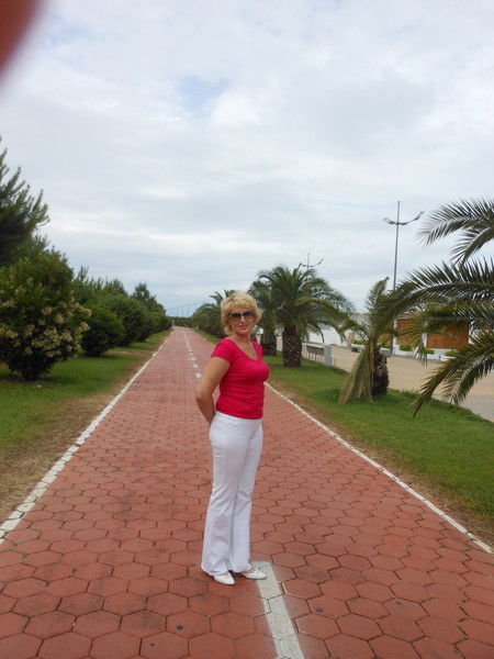 Людмила ))))))))