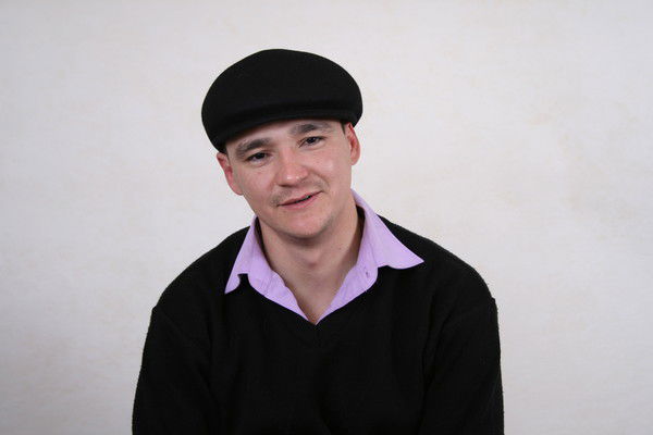 Алмаз Кариев