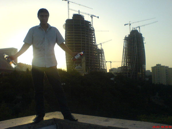 Неизвестно Неизвестно