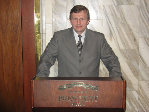 Олег Богомолов