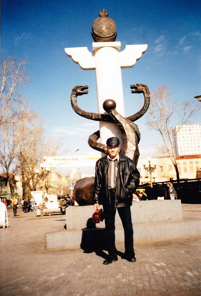 Александр Викторов