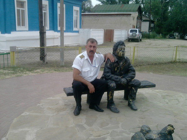 Аркадий Аванесов